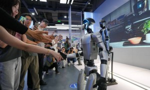 人形机器人离我们的生活还有多远？